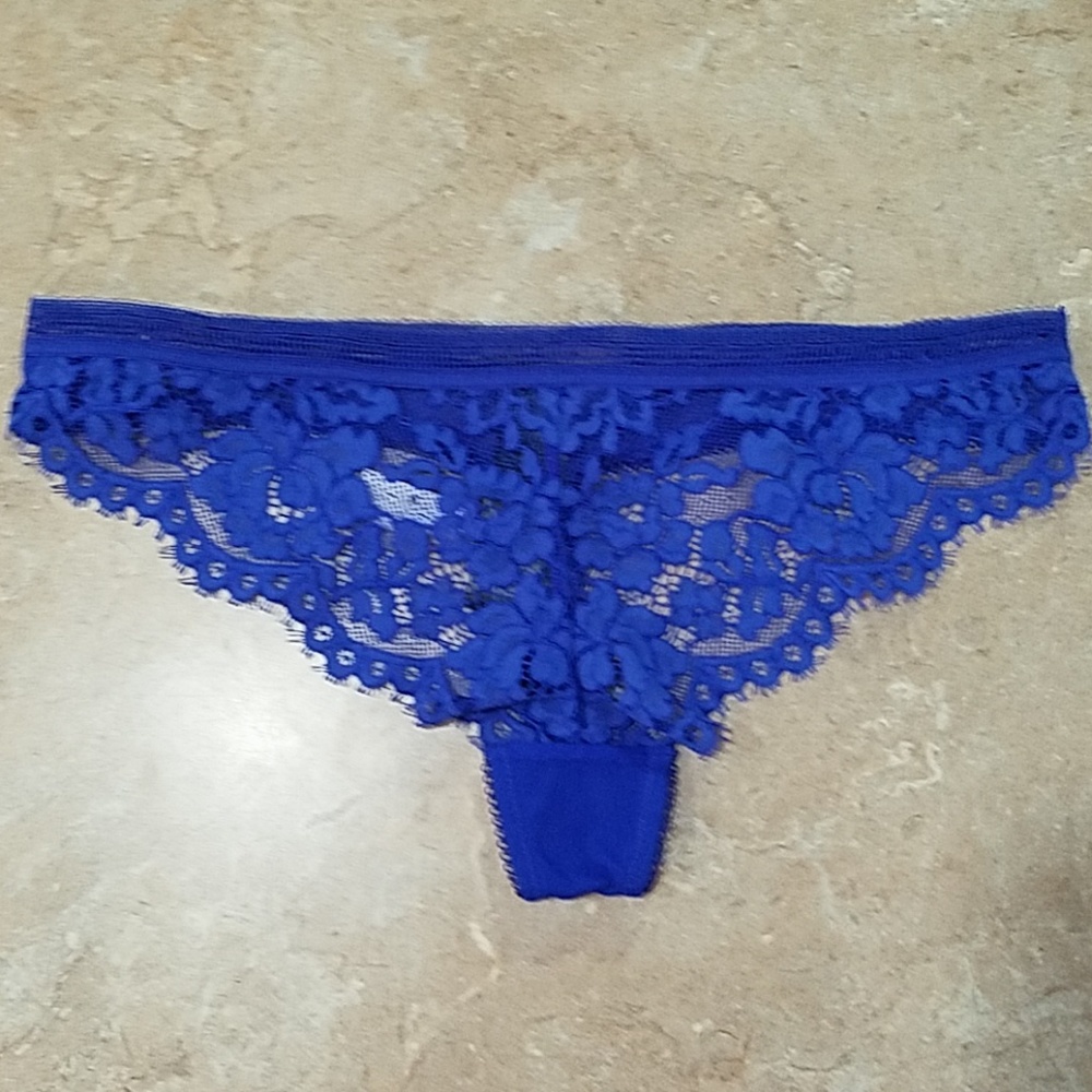 Topshop Purple Lace Thong Panty 6. NWOT